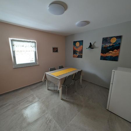 Apartments Klenovica Jadranka Cacic ภายนอก รูปภาพ
